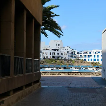 Charco San Gines 公寓 阿雷西费